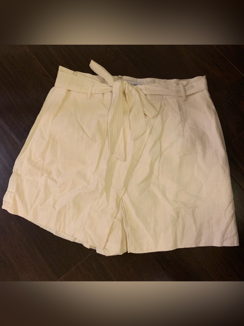 Women's Cream Tie-Waist Shorts